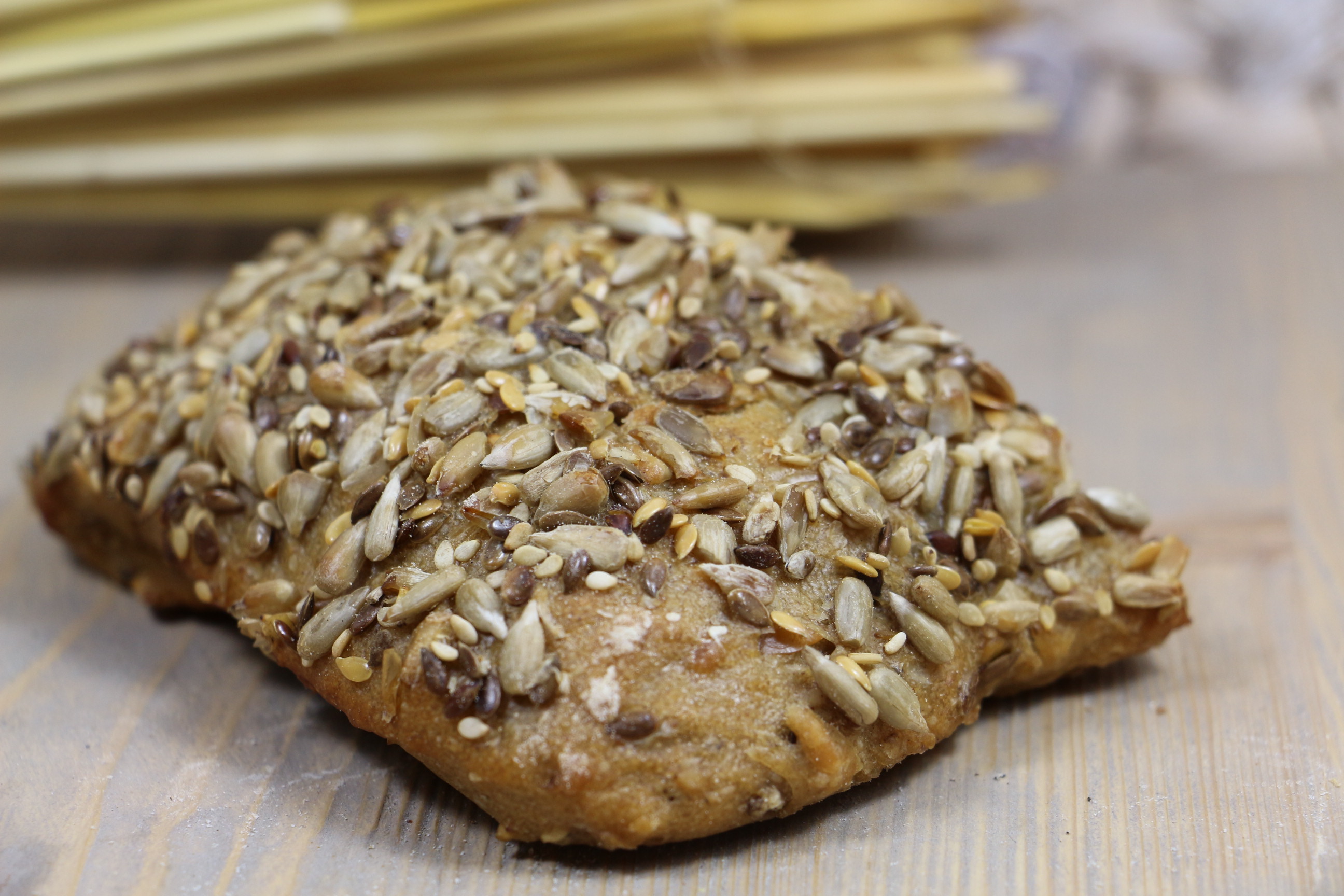 Bio-Mehrkornbrötchen